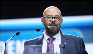 Piedone şi-a depus vineri candidatura pentru Primăria Capitalei şi a spus că aşteaptă negocieri cu liderii PSD: Voi câștiga cu 42%