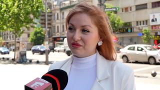 "Chiria e 400 de euro şi salariul 500, te-ai descurca?". Revolta tinerilor care nu au loc de muncă