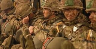 Un tronson din Autostrada A3 se închide temporar. Peste 2.000 de paraşutişti NATO participă la un exerciţiu de amploare în zonă