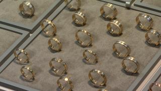 Spargere în miez de noapte la o bijuterie din Arad. Mai multe persoane încă neidentificate au furat aproximativ 70.000 de lei