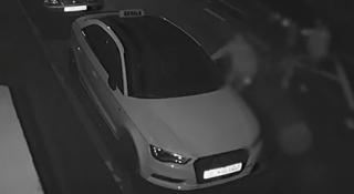 Patru tineri din Gherla, spaima şoferilor, după ce au vandalizat mai multe maşini. Doar doi au fost identificaţi