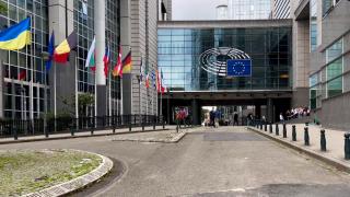 Principalii candidaţi la şefia Comisiei Europene, în prima dezbatere la Bruxelles