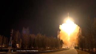 Mişcările Rusiei dau fiori întregii planete: Moscova a început exerciţiile cu arme nucleare şi ar fi plasat o armă spaţială pe orbita unui satelit SUA