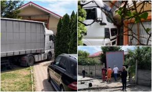 Un TIR scăpat de sub control a făcut prăpăd în Galaţi. A ieşit de pe şosea, a pus la pământ un gard din beton şi s-a înfipt într-o casă
