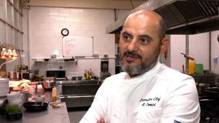 Meniul favorit comandat de români la restaurant. La desert, 4 din 10 clienţi aleg acelaşi lucru