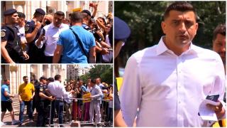 George Simion, în greva foamei la Parchetul General: "Ce fac, mă leg singur?". Liderul AUR, scos afară cu forţa de jandarmi