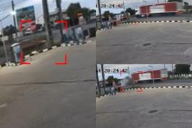 Impact devastator în Prahova, surprins de o cameră de supraveghere. O femeie a murit pe loc, după ce maşina în care se afla s-a izbit de un TIR