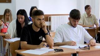 Evaluarea Națională 2024, proba scrisă la română. Ce subiecte i-au încurcat pe elevi