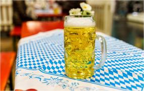 Berea, mai scumpă la Oktoberfest. Cât costă acum o halbă de un litru la celebrul Festival al berii din Germania