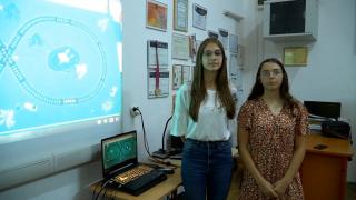 Georgeta Cozma, un profesor care inspiră generaţii întregi. A fost decorată cu Ordinul Meritul pentru Învățământ în grad de Cavaler