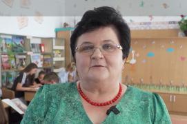 Daniela, inspector de religie şi profesor cu har: "Mi-e foarte drag să fiu între copii și între tineri. Iubesc profesia mea"
