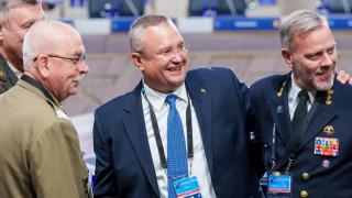 Nicolae Ciucă, scos în lume de Klaus Iohannis cu ocazia summitului NATO. Şeful PNL a fost prezentat liderilor Alianţei