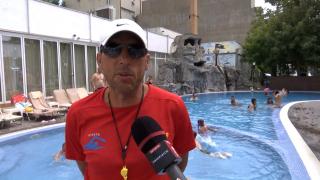 Tragedia din Deltă, unde un copil de 3 ani s-a înecat în piscină, s-ar putea repeta în multe resorturi din ţară, unde nu există salvamar