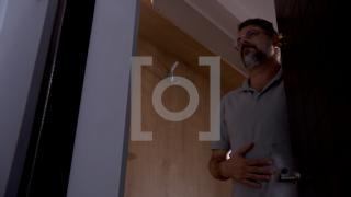 EXCLUSIV. Prima reacţie a profesorului de la Colegiul "Sfântul Sava", acuzat că a abuzat doi elevi minori