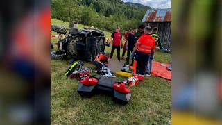 Bărbat de 47 de ani, mort după ce s-a răsturnat cu ATV-ul, în Maramureş. Medicii au încercat minute în şir să-l resusciteze