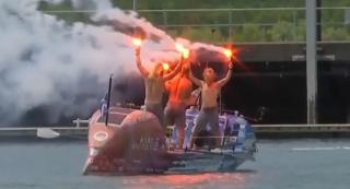 Trei fraţi au stabilit recordul mondial pentru cea mai rapidă traversare a Pacificului, vâslind 139 de zile