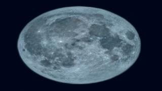 Superluna albastră, un fenomen astrologic rar, a făcut spectacol în România. De ce i se spune "albastră"