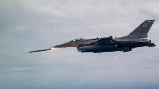 Cât de performante sunt rachetele AIM-120 AMRAAM. Vom cumpăra 100 de la americani, cu 180 de milioane de euro