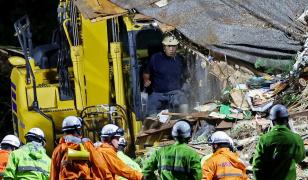 Cum s-au pregătit japonezii pentru cel mai puternic taifun din acest an. Fabricile îşi suspendă activitatea, sute de zboruri, anulate