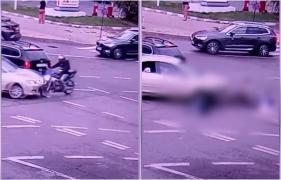 Tânăr de 30 de ani, spulberat de pe motor de o mașină, în Iași. Momentul în care e aruncat peste capotă, filmat