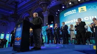 Nicio surpriză la congresul PNL. Nicolae Ciucă, votat în unanimitate de PNL pentru a intra în cursa prezidenţială