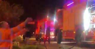 Incendiu într-un apartament din Năvodari, după ce un locatar a uitat o oală pe aragaz. 12 persoane evacuate din bloc