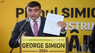 Reacţia lui George Simion la exit-polluri: Revendicăm în această seară intrarea în turul doi