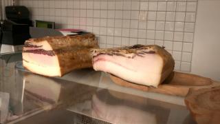 Alimentul care are de 3 ori mai mult Omega 3 decât somonul. Preţurile pot ajunge şi până la 120 de lei pe kg