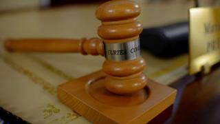 Curtea Constituţională cere renumărarea voturilor de la alegerile prezidenţiale în toată ţara