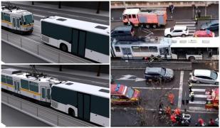 ANIMAŢIE. Filmul accidentului din Bucureşti, unde un tramvai a intrat în plin într-un autobuz şi a rănit 15 oameni. "A fost o bubuitură foarte puternică"