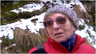 Reacţia unei turiste care a vizitat "regatul de cleştar" din Cheile Jieţului: "Vai, o splendoare"