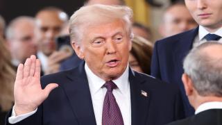 Trump îşi intensifică retorica anti-imigraţie: Un mare procent dintre ei sunt infractori, închisori din întreaga lume au fost golite în ţara noastră