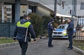 Un şofer străin, în vârstă de 21 de ani, a provocat un accident în Timiş şi a fugit de la locul accidentului. Poliţiştii l-au găsit în camera de hotel