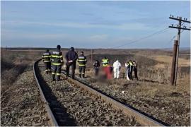 Tragedie în Botoşani. Cadavrul unei femei de 72 de ani, descoperit de un cioban pe o cale ferată