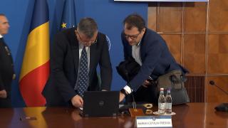 Valul de concedieri la bugetari loveşte în Cotroceni. 10% din angajaţi ar urma să plece acasă - Surse