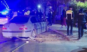 Accident de groază în Râmnicu Vâlcea. Patru persoane au ajuns la spital, după ce o şoferiţă de 32 de ani a pierdut controlul volanului