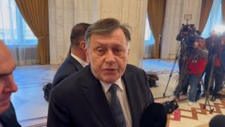 Crin Antonescu: O demisie a lui Iohannis nu ar genera instabilitate, dar o suspendare da