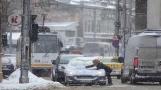 Avertizare meteo Cod Galben de frig și ninsori, în 12 județe. Vreme severă în următoarele zile