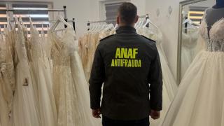 Peste 400 de rochii de mireasă și de gală, fără acte, confiscate de ANAF. Fraudă de peste 1,2 milioane de lei