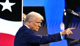 Trump avertizează că Al Treilea Război Mondial nu este aşa departe, dar nu se va întâmpla în timpul mandatului său