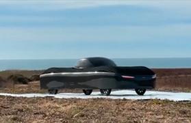 Maşina care zboară costă 300.000 de dolari. Câte mii de comenzi a primit deja firma din California