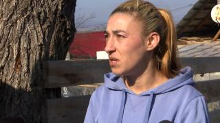 Bebeluş, ucis în bătaie de noul iubit al mamei. Tânăra a minţit pentru a-l scăpa de puşcărie