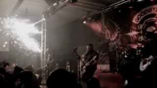 Aproape 10 ani de la Colectiv şi niciun centru pentru marii arşi. Infernul în care 65 de tineri şi-au pierdut viaţa, iar alți zeci au rămas mutilați