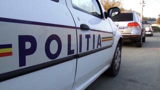 Bărbat de 38 de ani, ţinut în cuşcă de propria mamă, în Borşa. Vecinii şi rudele spun că nu ştiau ce se întâmplă