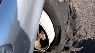 Şofer fără permis, cursă nebună pe străzile din Timişoara. Tânărul de 26 de ani s-a oprit abia când a lovit un scuar