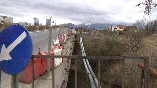 De 8 ani, şoferii îşi riscă viaţa pe un pod în pragul colapsului din Braşov. Autoritățile se mobilizează abia acum