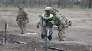 Șapte militari, aflați în concediu pentru creșterea copilului, au luptat în Congo în armata lui Potra. Alți 466 de rezerviști au plecat ca mercenari