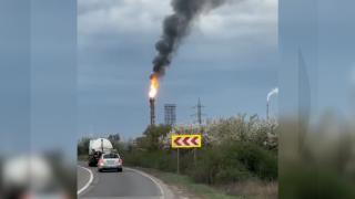 ANIMAŢIE. Cum s-a declanșat închiderea automată a Rafinăriei Petrotel Ploieşti. Cantităţi mari de gaze arse, evacuate în atmosferă