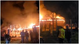 Cabană vânătorească din Dropia, arsă din temelii. Vâlvătaia a scos oamenii afară din case în miez de noapte