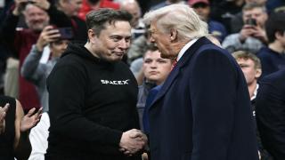 Echipa lui Elon Musk din DOGE, acuzată că spionează angajații cu AI, ca să afle cine îl vorbește de rău pe Trump